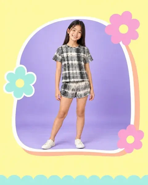 Girl wearing a gray tie-dye set